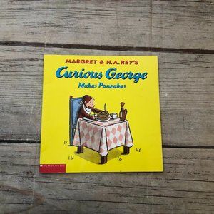 Curious George Makes Pancakes Paperback
